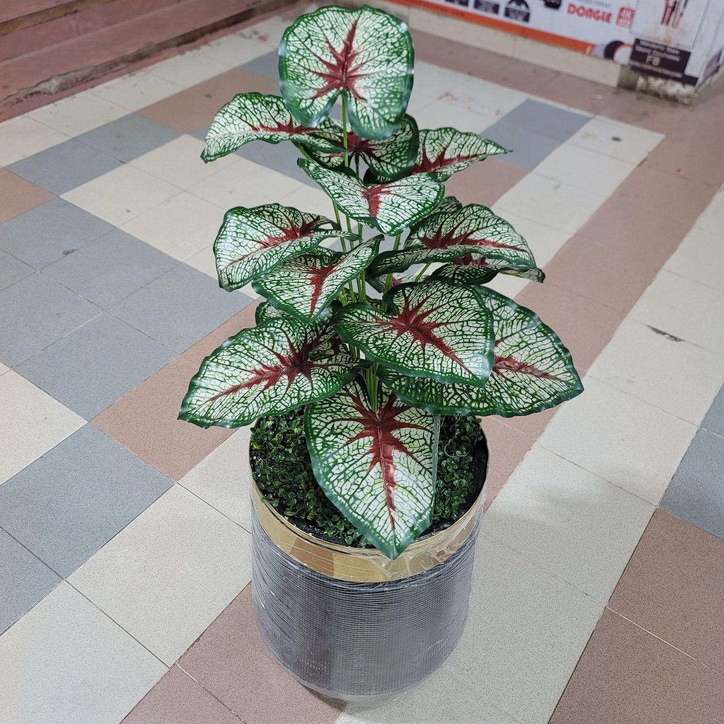18-Leaves with stand 5ft