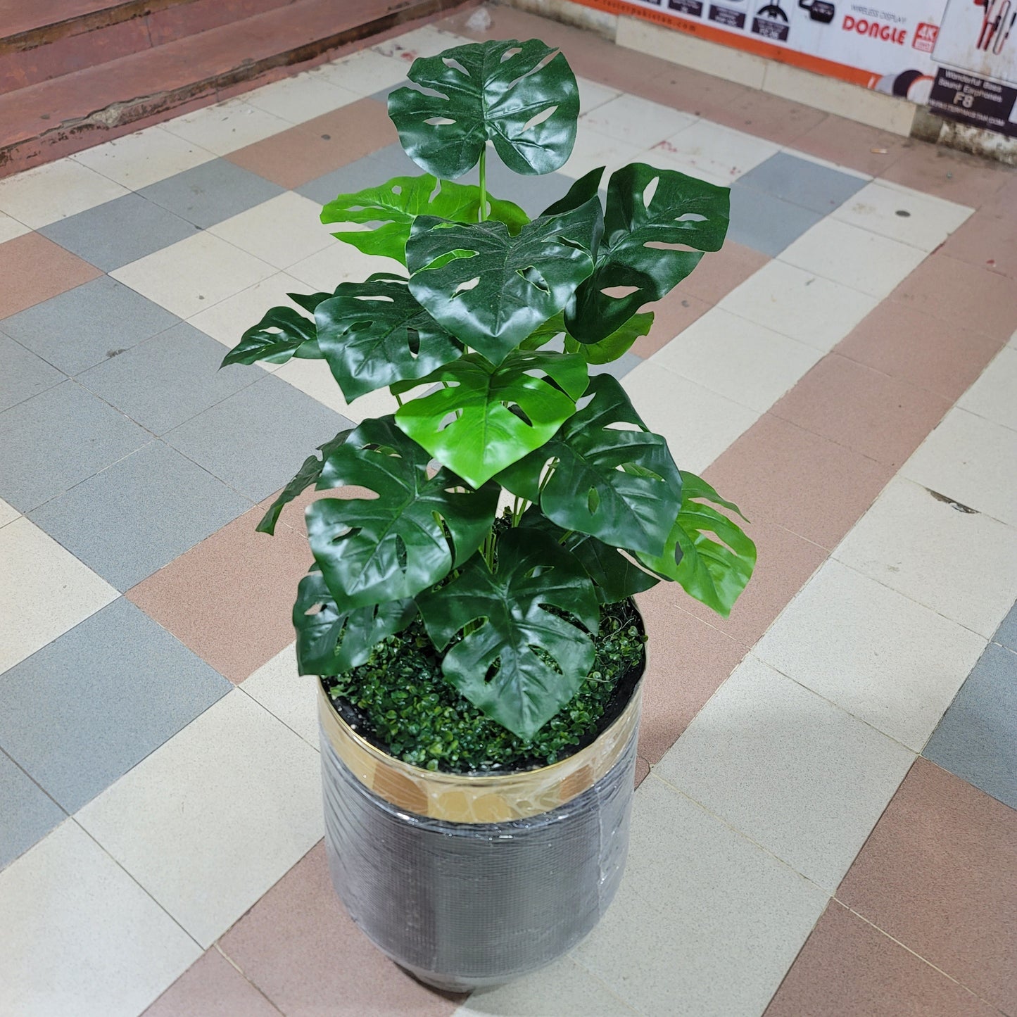 18-Leaves with stand 5ft
