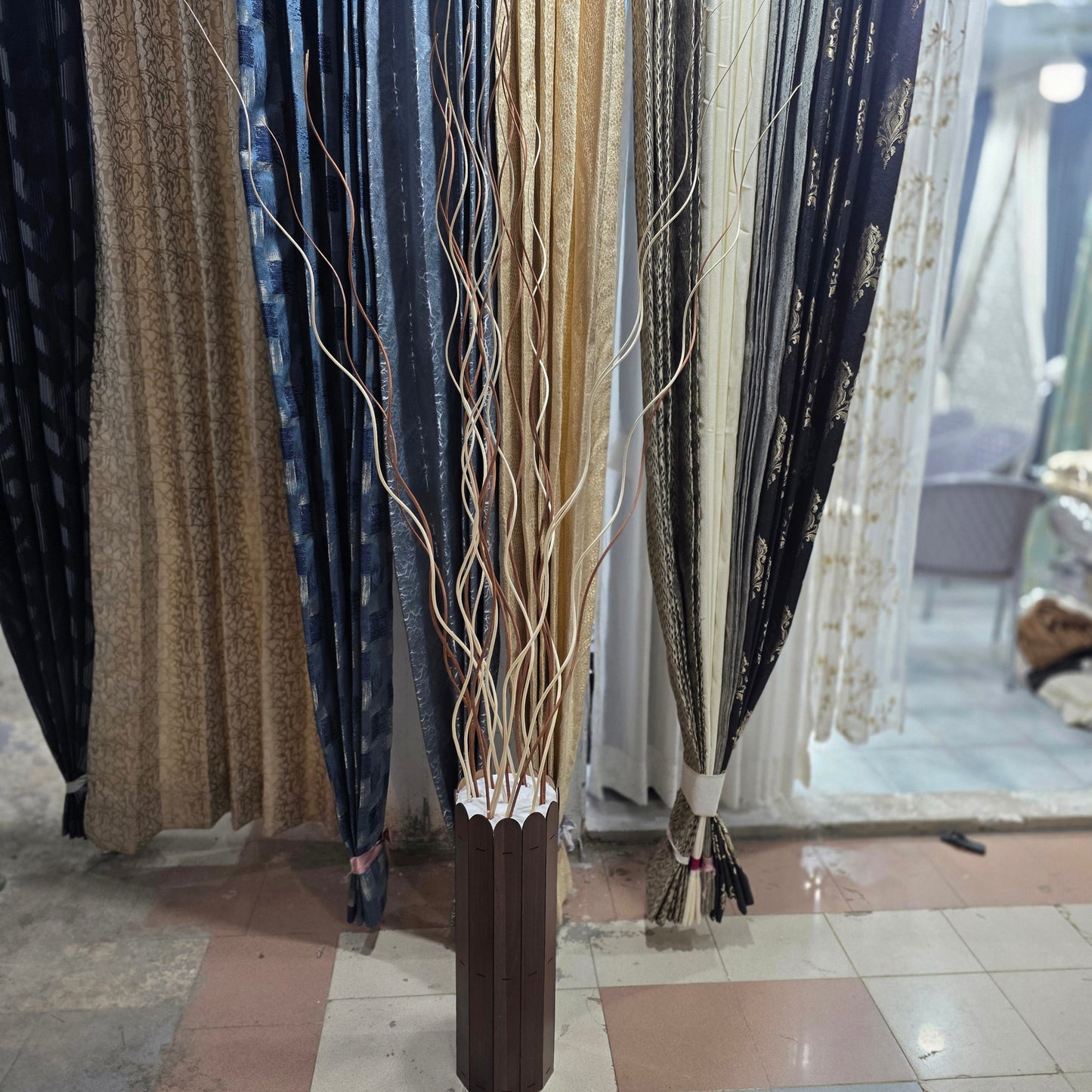 20 in 1 Thin Wooden Curly Sticks