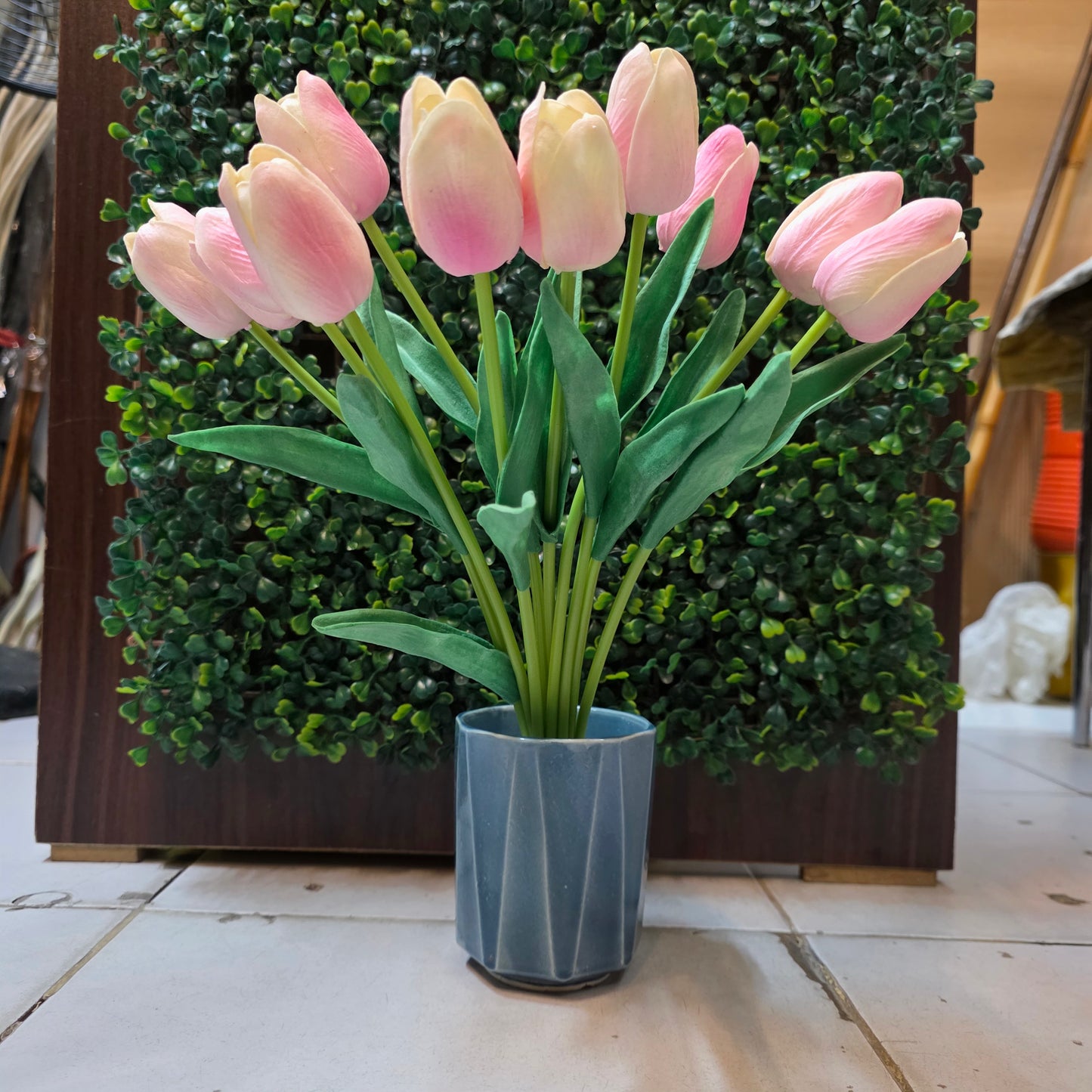 Foam Tulip 10 sticks