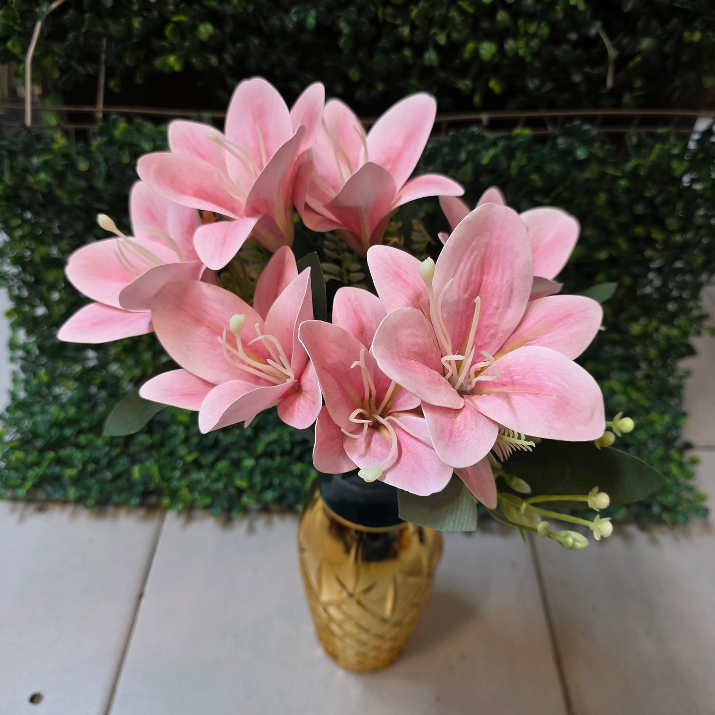 Rubber Lily Bunch