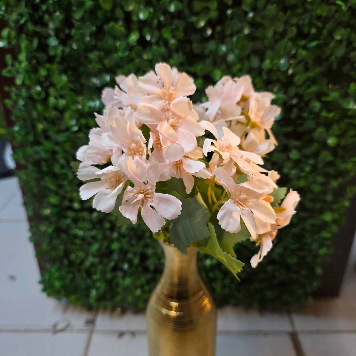 Dry Blossom Filler Pot