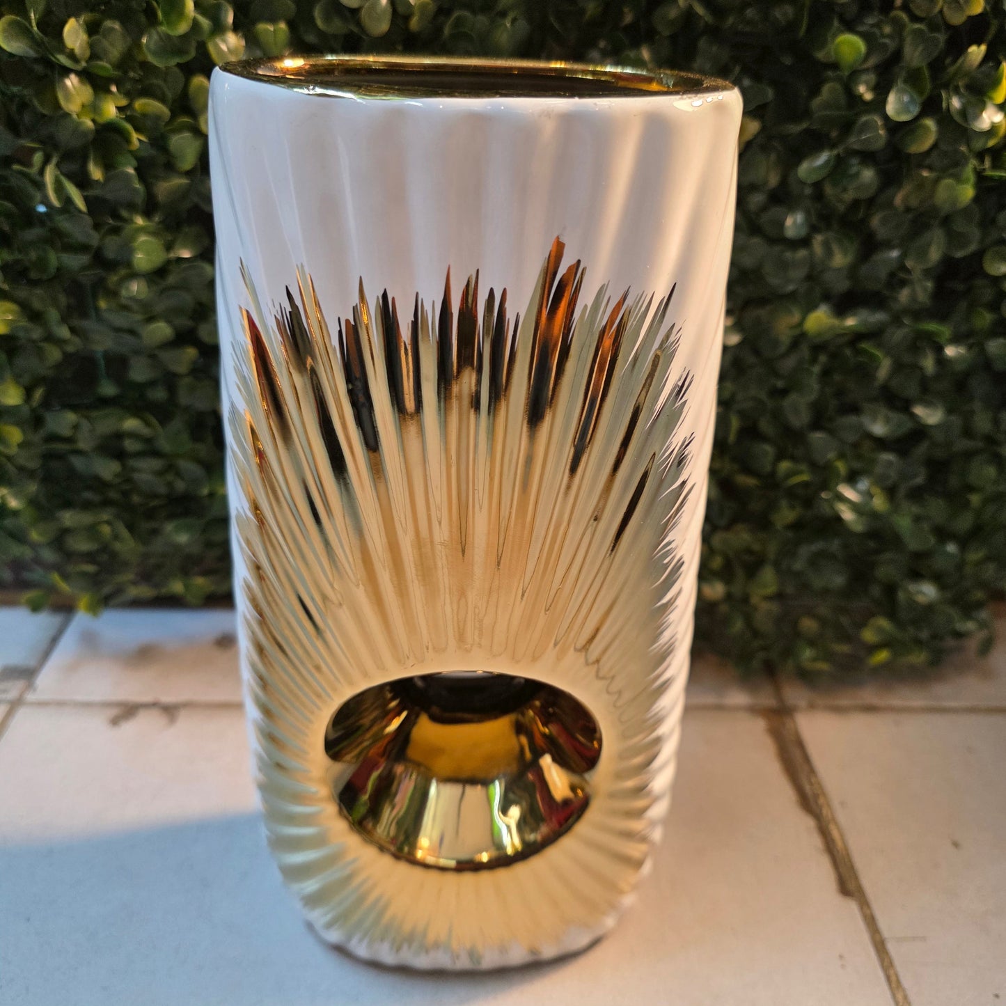 Donut ceremic vase