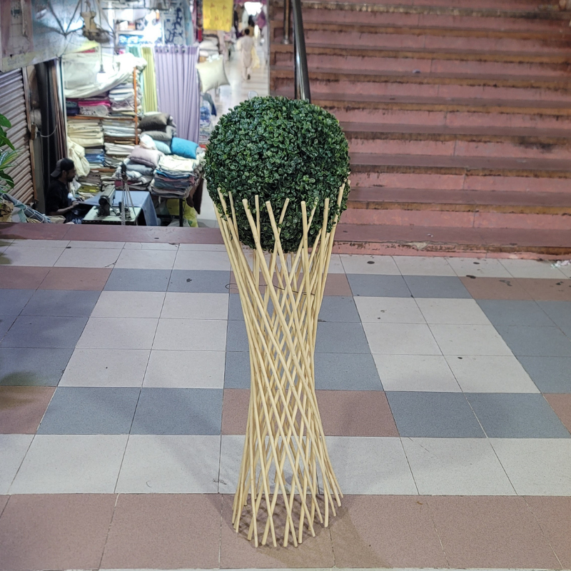 Jasmine Ball with Adjustable Wooden Cane Stand