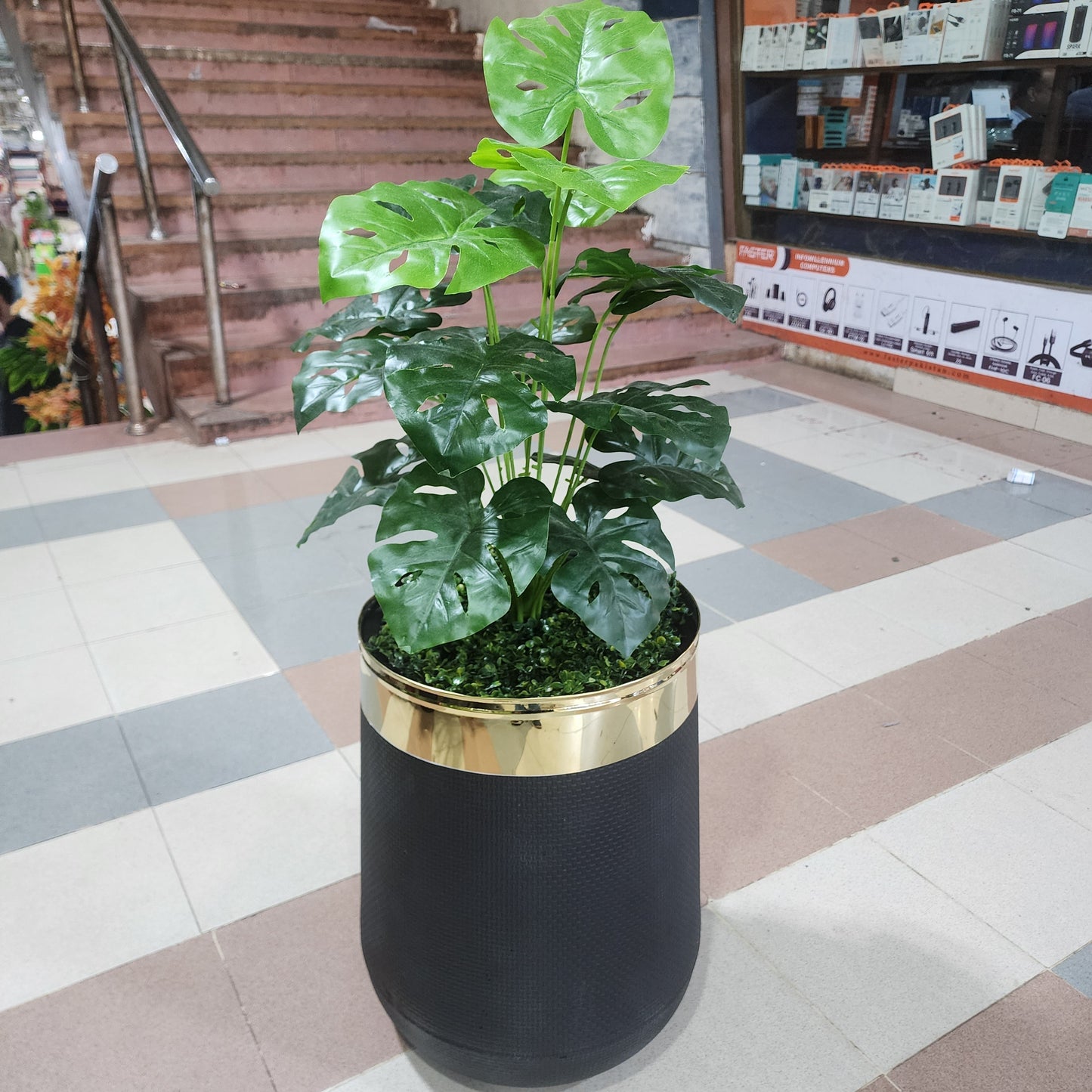 18-Leaves with stand 5ft