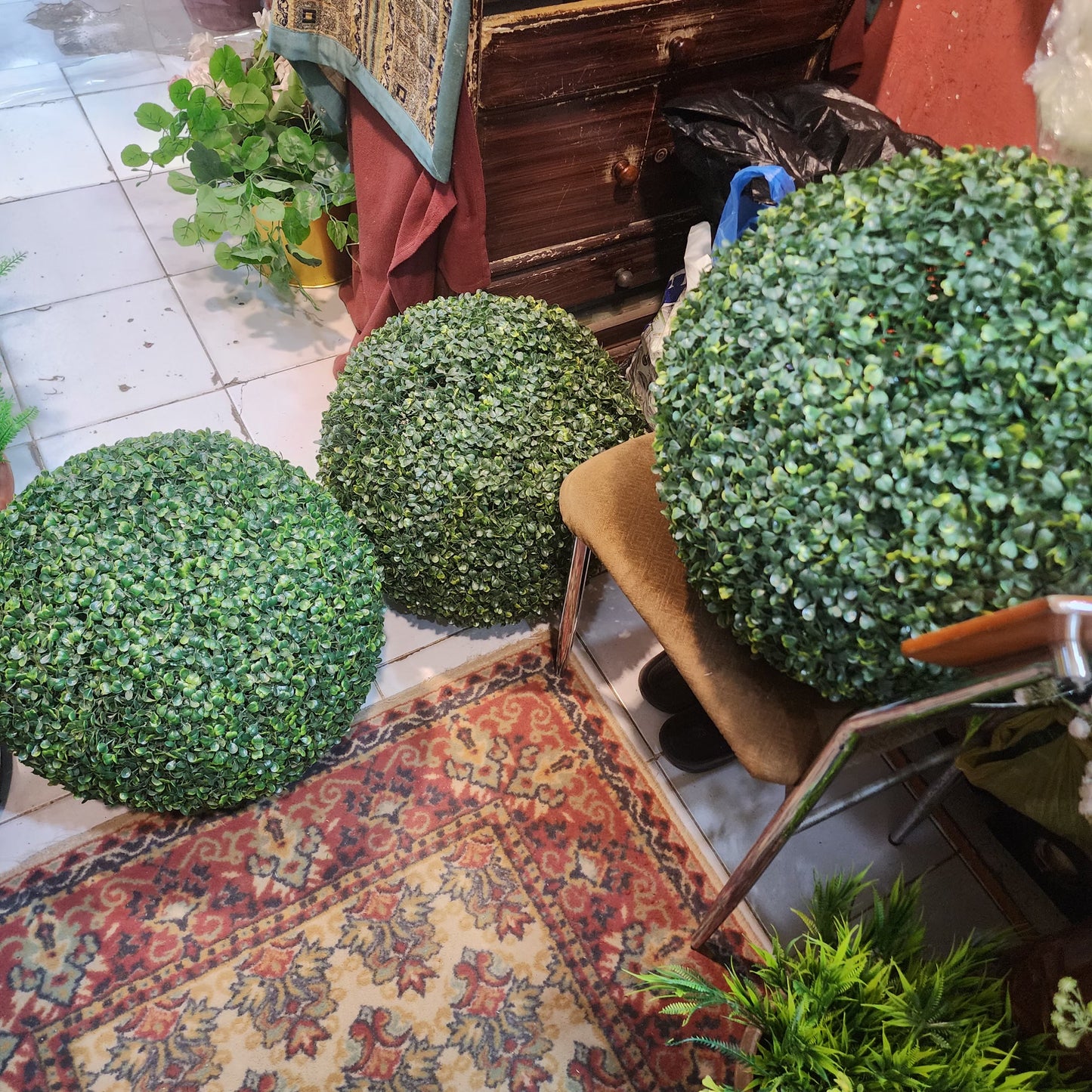 Green Jasmine Leaves Ball