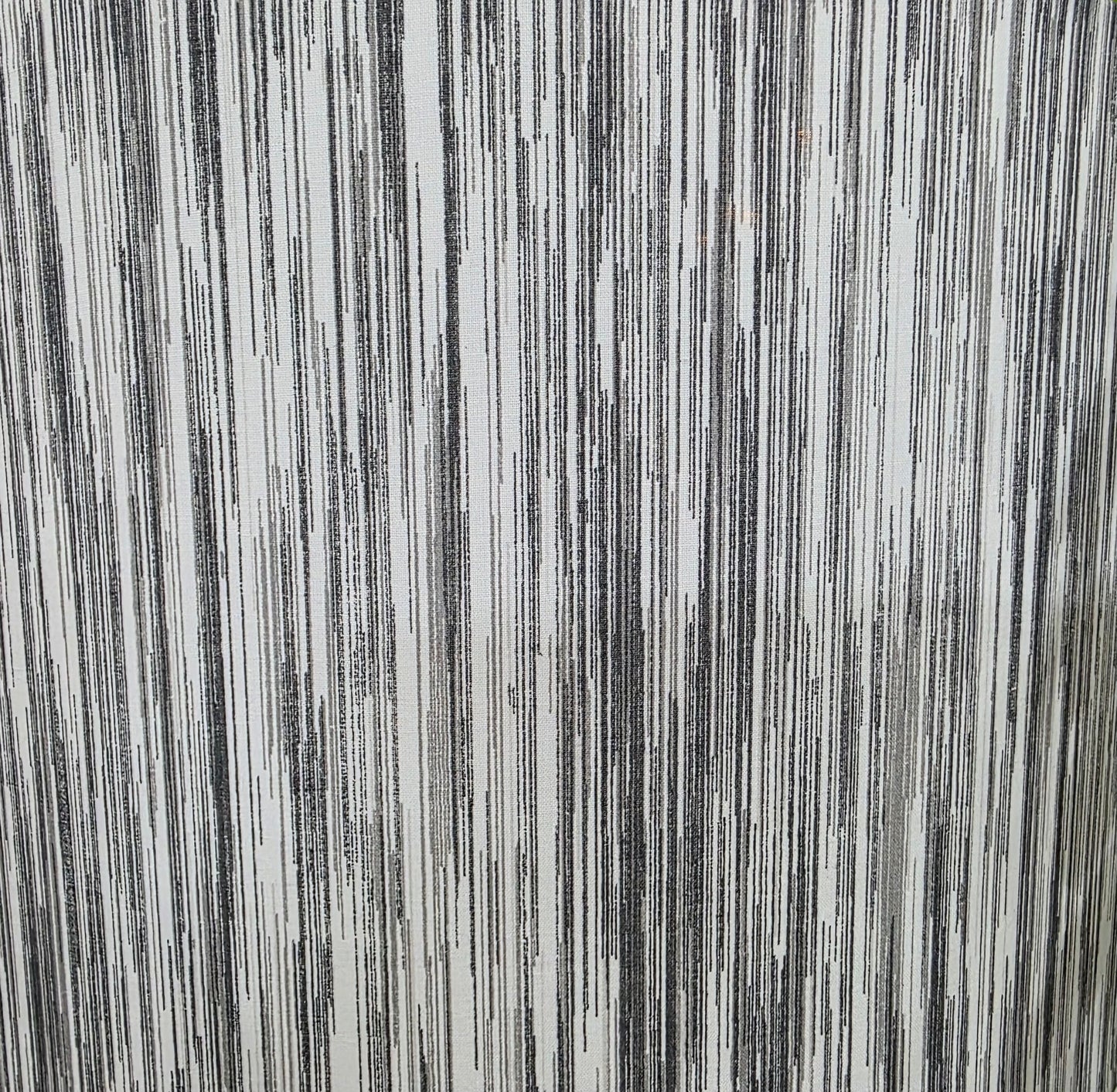 Golden Steel Base Table Lamp