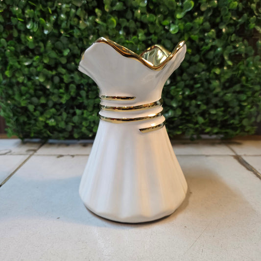 Golden Edge Pot