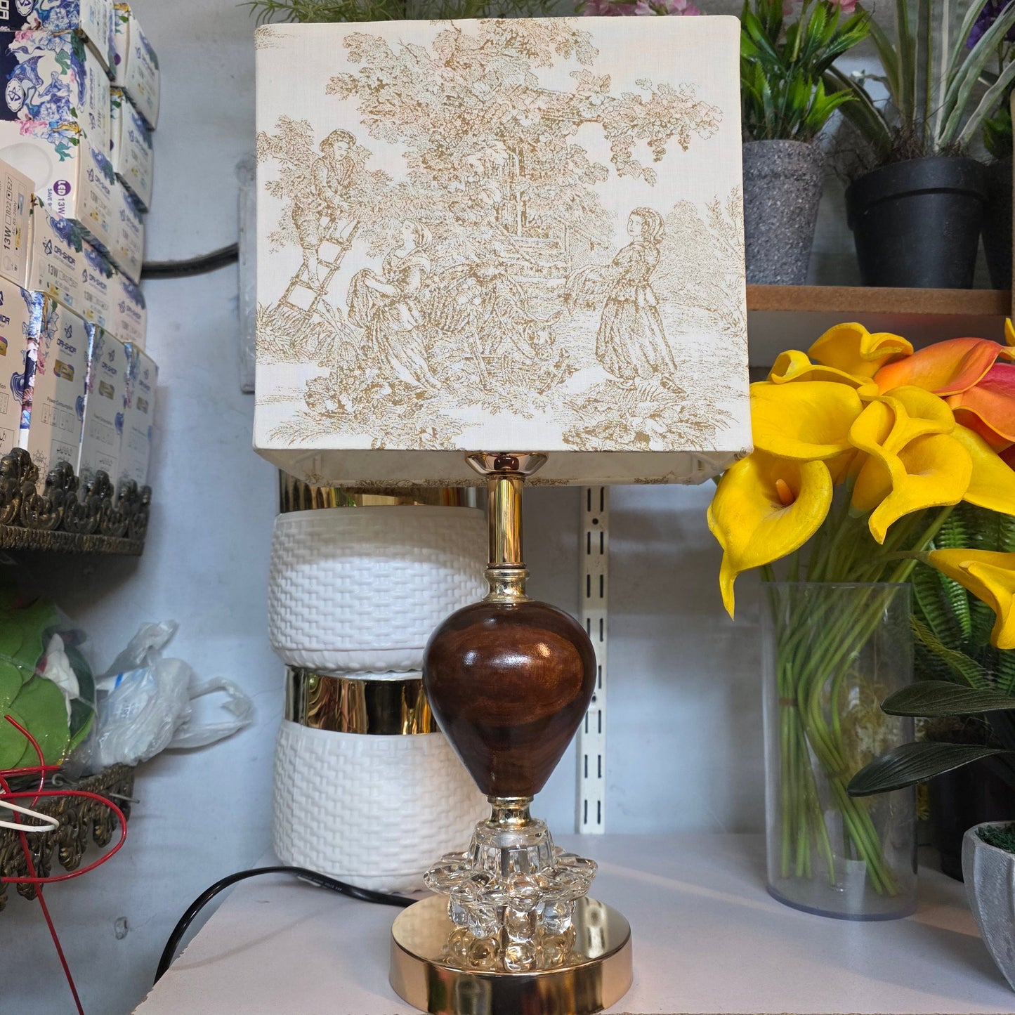 Golden Crystal Antique Lamp