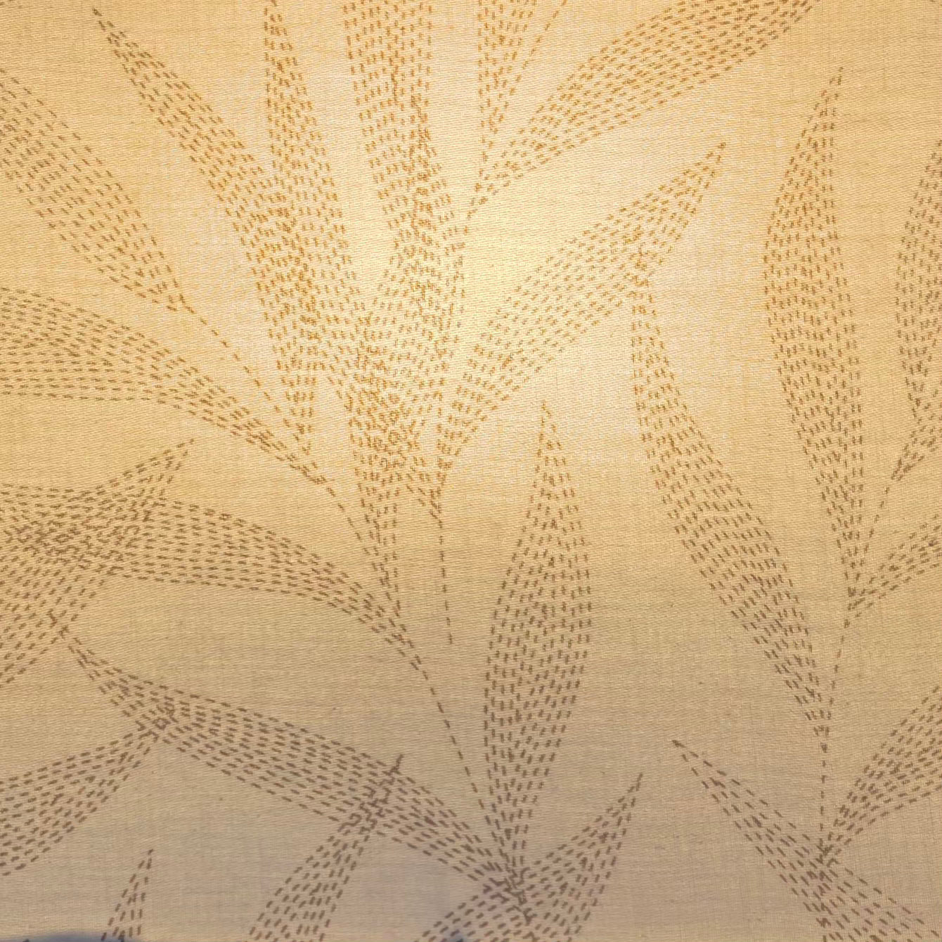 Foldable Brass Tripod Lamp