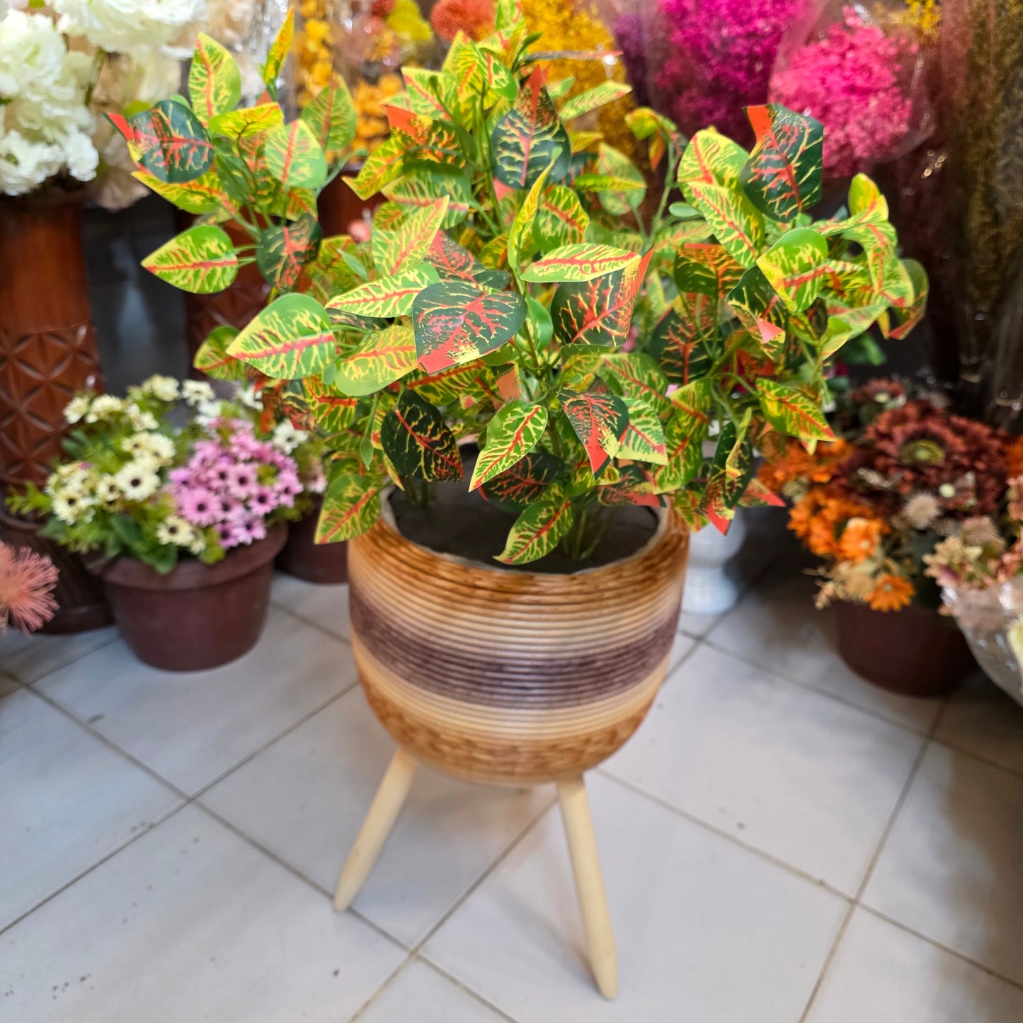 Bamboo Tripod Stand