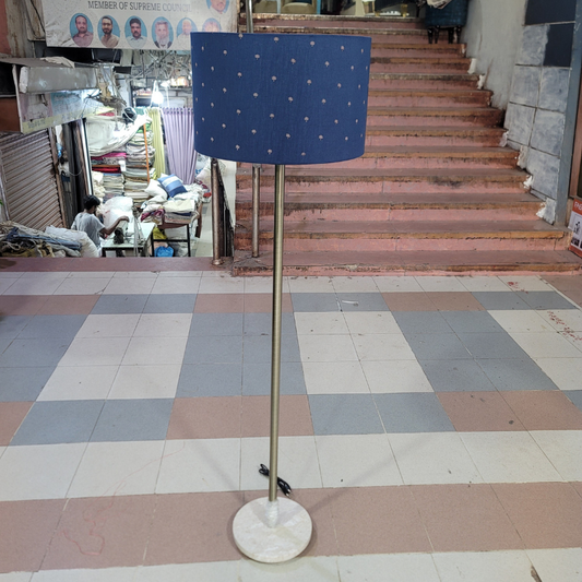 Simple Rod Antique Lamp