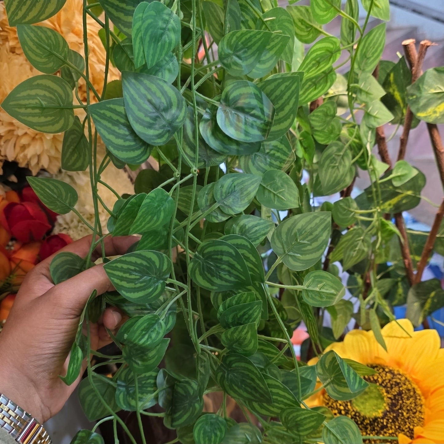 Leaf vine rubber 7ft (pack of 12)