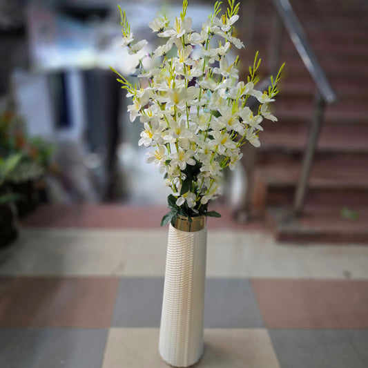 Gladiolus in Cylinder Pot 4ft